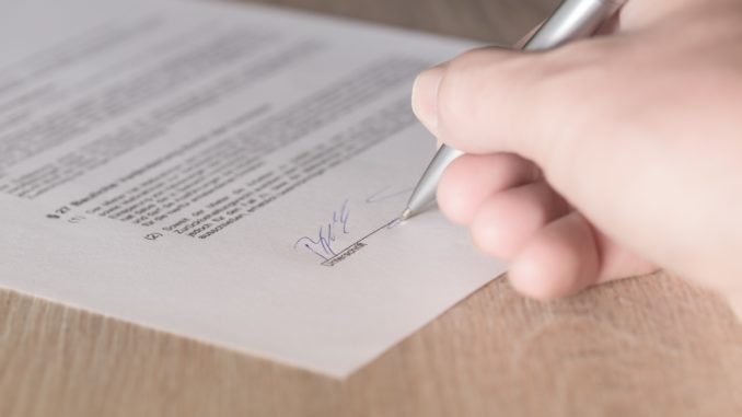 Wie hoch eine Risikolebensversicherung abschließen? Höhe der Risikolebensversicherung bei Vertragsabschluss